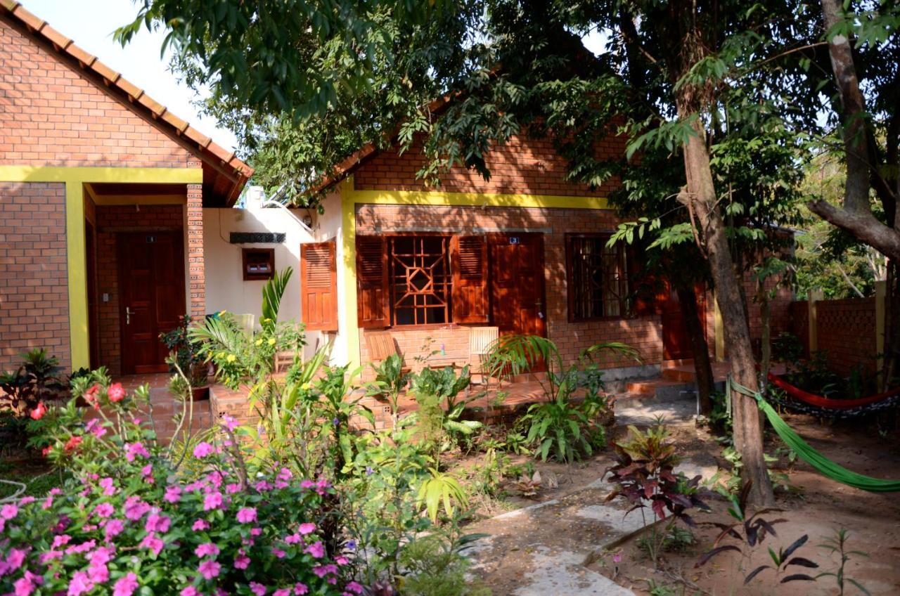 The Venue Hotell Phu Quoc Exteriör bild
